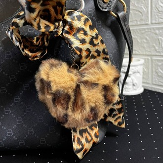 Leopar Desenli Çanta Charm 