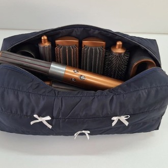 DREAMY Navy Kapitone Fiyonklu Tüm Saç Şekillendiricilerine Uygun Çanta