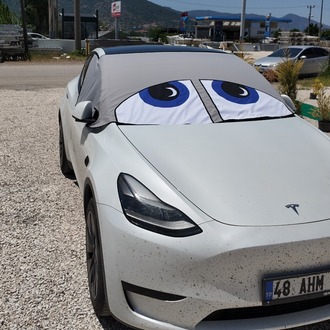 Tesla model Y Oto Cam Güneşliği Premium Isı Yalıtımlı ve %100 Karartmalı 