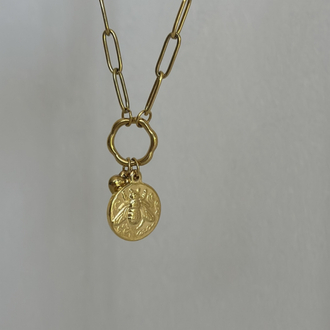 Arı Madalyon Charm Kolye | Çelik