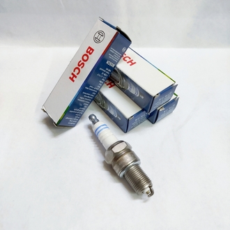 Bosch WR6DC Buji Takımı (4 Adet) - Elektronik Ateşleme