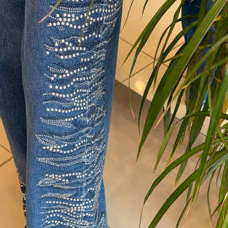 Yanları Taşlı Jean