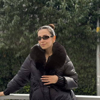 Yakası Kürklü Siyah Şişme Mont