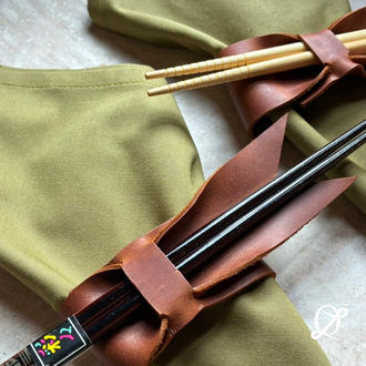 El Yapımı Hakiki Deri Peçetelik & Chopstick Tutucu