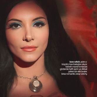 Love Witch - Mavi Sedefli Toz Far