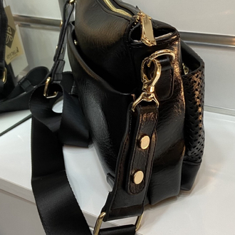 KAREN K-025 Siyah Omuz Çanta Boy 23 cm En 25 cm 