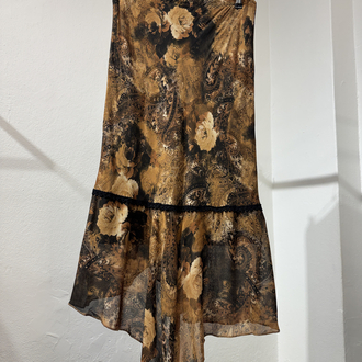 Brown Rosa