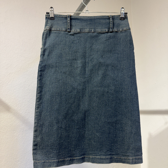 B.Jeans