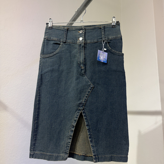 B.Jeans