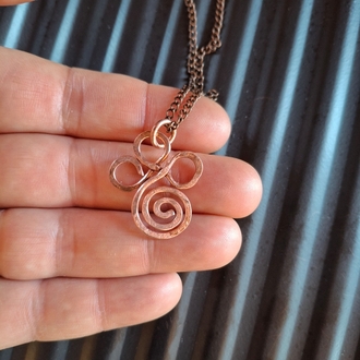 PH127KY Bakır Spiral Uçlu Yonca Kolye