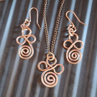 PH127KP Bakır Spiral Uçlu Yonca Küpe