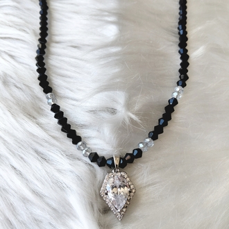 Luna Noir|El yapımı kristal kolye