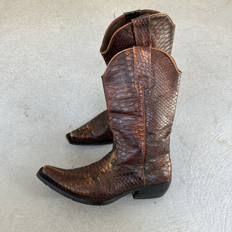 Cowboy boots 