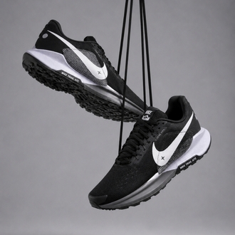 Nike Pegasus Trail 5 Siyah/Beyaz 