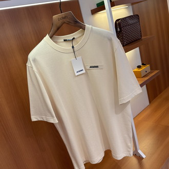 Jacquemus Krem Klasik Logo İşlemeli T-shirt