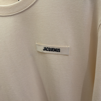 Jacquemus Krem Klasik Logo İşlemeli T-shirt
