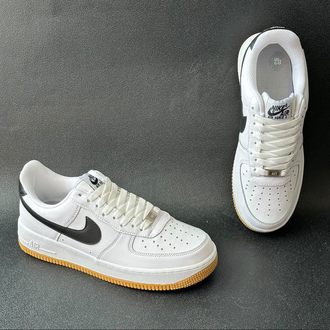 Nike Air Force 1 Low