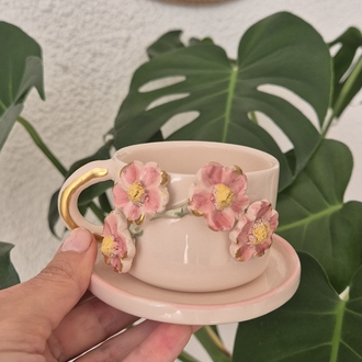 Badem Çiçek Küçük Motif Fincan ve Alt Tabak