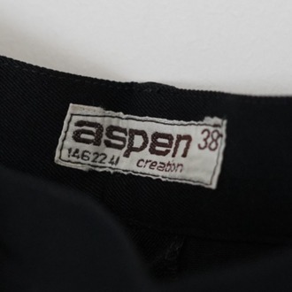 Aspen Vintage 90’lar Siyah Yüksek Bel Pileli Şort – 38 Beden