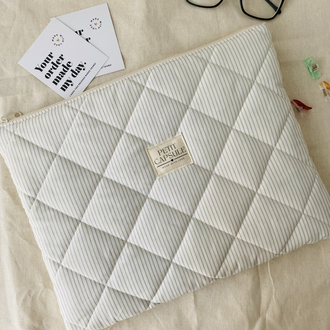 Gri çizgili Kitap&Macbook çantası