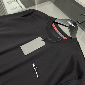 Kiton  merserize kumaş    T-shirt 