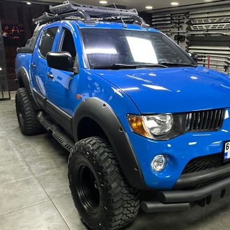 Mitsubişhi L200 Uyumlu Lazer Kesim Yan Çelik Basamak Kareli Model