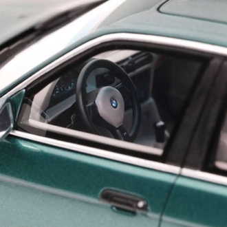 OTTO-MOBILE - BMW - 5-SERIES (E34) M5 1991