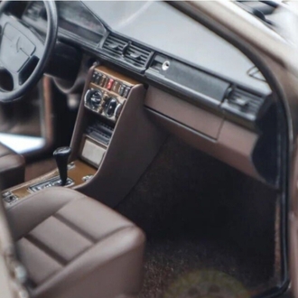 1:18 NOREV 1990 MERCEDES BENZ 500E W124 5.0 V8 IMPALA
BROWN
