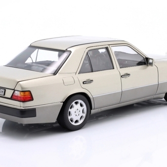 MERCEDES-BENZ 500 E (W124) SMKKE SiLVER