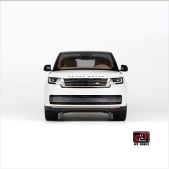 1:18 LCD Model 2022 Land Rover Range Rover SV