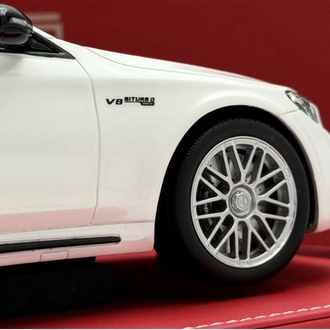 Mercedes-Benz S63 AMG W222 White -
MK Miniatures CASELI & 30 / 20 LİMİTLİ