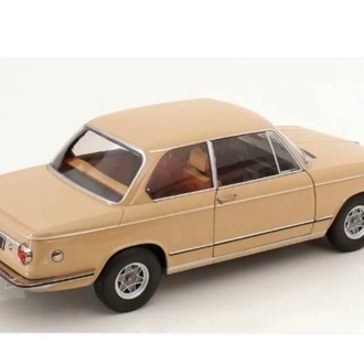 KK ÖLÇEK 1:12 BMW 1602 1 SERiSi 1971