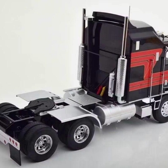ROAD KINGS - 1976 KENWORTH K100 AERODYNE BLACK WITH RED 1:18 SCALE