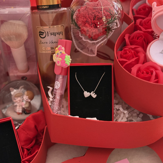 Kırmızı aşk lüx kutu set 