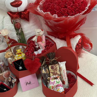 Eşsiz premium kırmızı kutu set