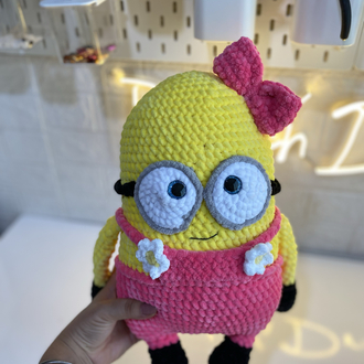 Pembe minion 