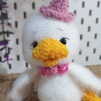 peluş ördek 