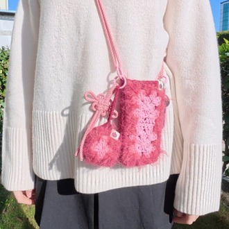 Rosa • phone pocket