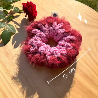 Rosa • scrunchie
