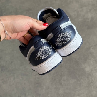 Air Jordan 1 Low "Midnight Navy"