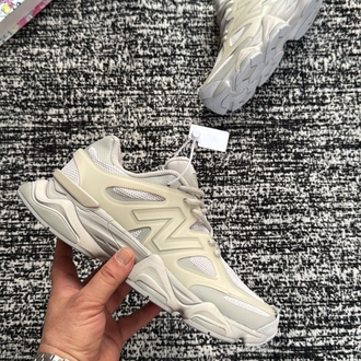 9060 X
Raincloud Concrete