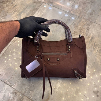 Balenciaga çanta