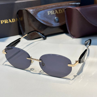 Prada gözlük 