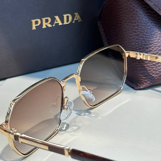 Prada gözlük men
