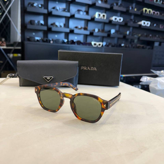 Prada gözlük