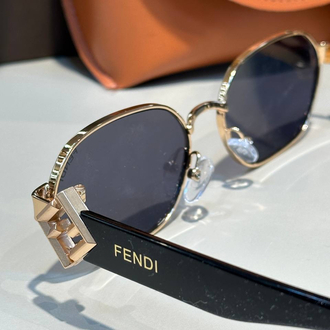 Fendi gözlük