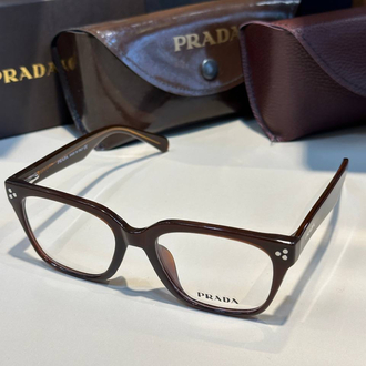 Prada gözlük 