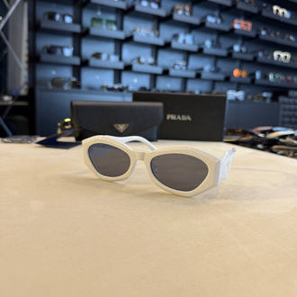 Prada gözlük 