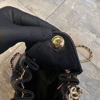 Chanel mini