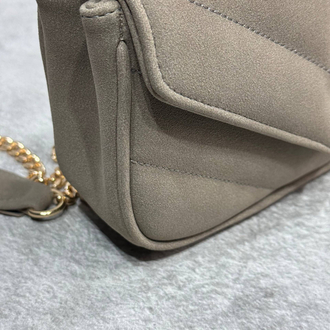 YsL süet